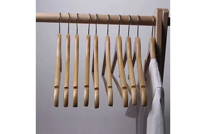 Fa fából készült ruhakasztók – 10 darabos készlet