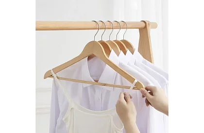 Fa fából készült ruhakasztók – 10 darabos készlet
