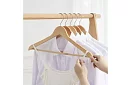 Fa fából készült ruhakasztók – 10 darabos készlet