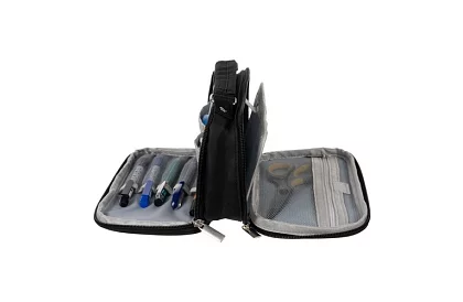 Iskolai tolltartó - fekete tolltartó füllel