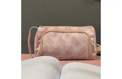 Iskolai tolltartó - rózsaszín tolltartó mintával