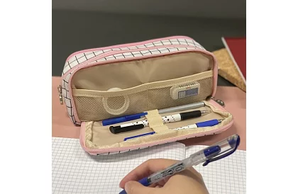 Bővíthető iskolai tolltartó - kockás tolltartó