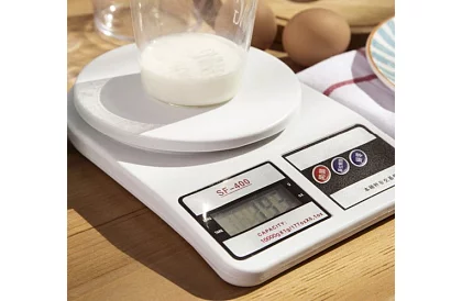 Digitális konyhai mérleg 10 kg-ig