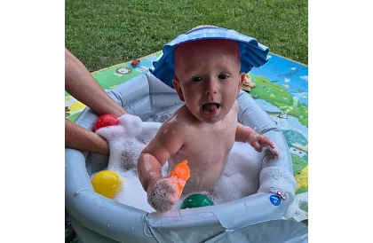 Gyerek fejmosó sapka