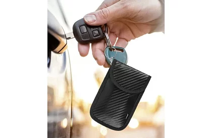 Kulcstartó és kártyatartó – blokkolja a jel másolását - 2 darab