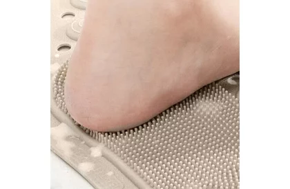 Fürdőszobai csúszásgátló szőnyeg a kád elé és a kádba