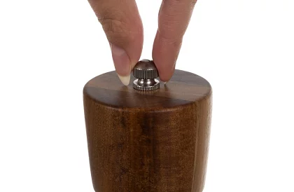 Akács fűszer kézi malmok – 2 darabos készlet