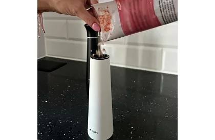 Kézi fűszermalmok 2 darab - Fekete és Fehér