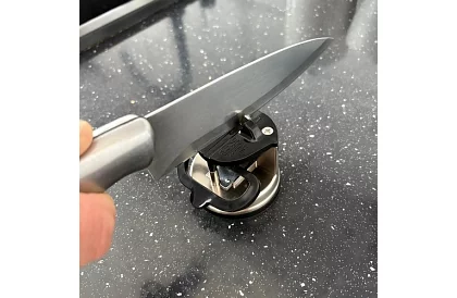 Professzionális kés- és ollóélező