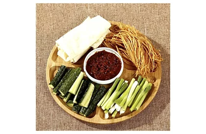 Bambusz forgatható tálca – 33 cm