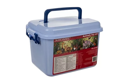 Műanyag állatok – 48 állat a bőröndben