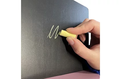 Fábólit árusító pavilon tartozékokkal