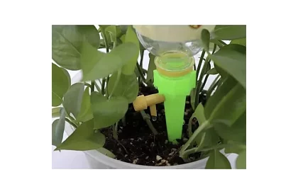 Öntözőcsúcs cserepes növényekhez