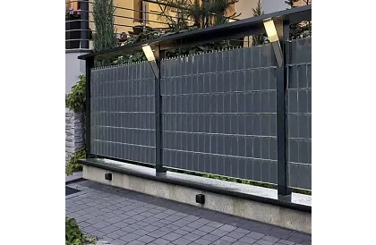 Árnyékoló szalag kerítésre antracit - panelos 700 g/m2 - 19 cm × 26 m