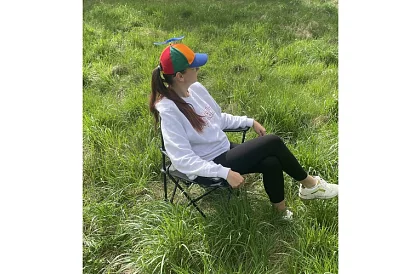 Összecsukható horgászszék – szürke kempingszék