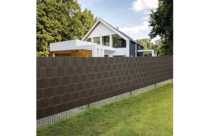 Árnyékoló szalag kerítéshez barna – panel 450 g/m2 + klipszek