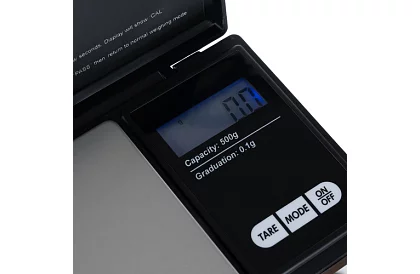 Ékszerekhez való háttérvilágítással ellátott mérleg 0,1 g-tól 500 g-ig