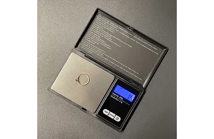 Ékszerekhez való háttérvilágítással ellátott mérleg 0,1 g-tól 500 g-ig