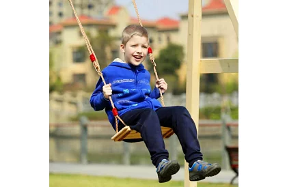 Gyerek függő hinta köteleken