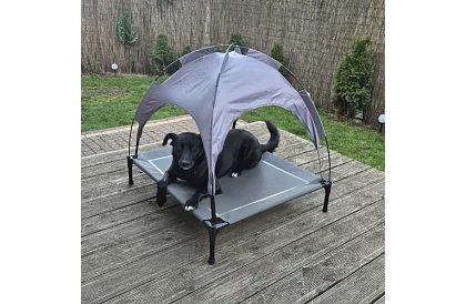 Felemelő fedett kutyafekhely