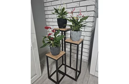 Virágos asztal - 3 szintes