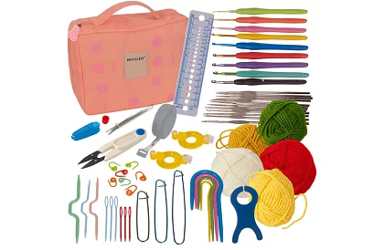 Horgolókészlet tokban kiegészítőkkel – 58 darab