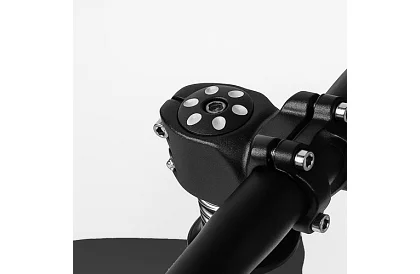 Gyerek könnyű futóbicikli fekete – 12" kerekek + vállpánt