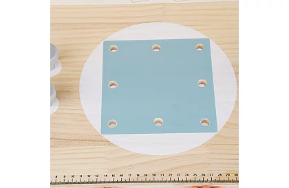 Gyermekműhely – fa szerszámok 3 az 1-ben asztal