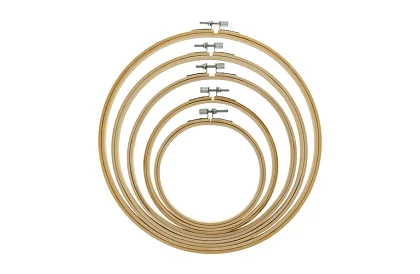 Nagy hímzőkészlet – kezdőknek és haladóknak