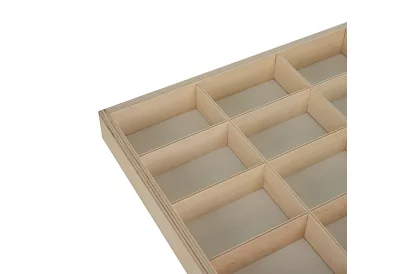 Fa polc a gyűjtőknek figurákhoz, autókhoz – 54 rekesz