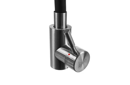 Mosogatótálca csaptelep 360°-os rugalmas kifolyóval és perlátorral