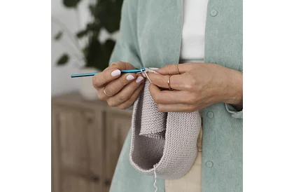 Horgoló készlet tokban kezdőknek és haladóknak – 69 darab