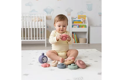 Baba játék csecsemőknek és totyogóknak - 8 darab