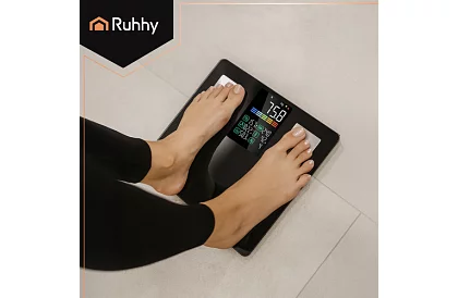 Elektronikus analitikai személymérleg 226 kg-ig – fekete