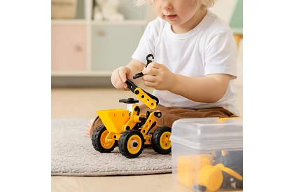 Csavarozható építőjáték – autók