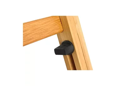 Bambusz asztal a laptop alatt