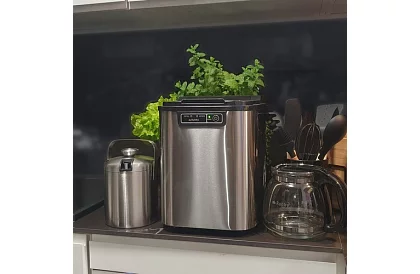 Jégkocka gyártó – 12 kg/nap