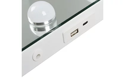 Kozmetikai tükör LED világítással 58 × 46 cm