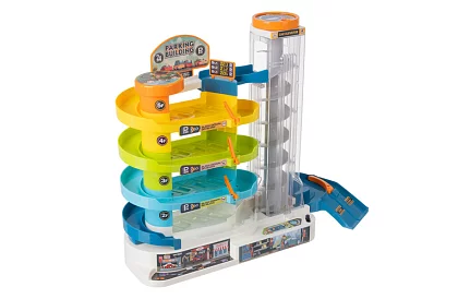 Parkolóház pályával és elektromos lifttel