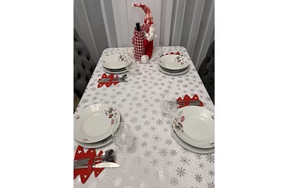 Karácsonyi evőeszköztartó – 12 db terítő