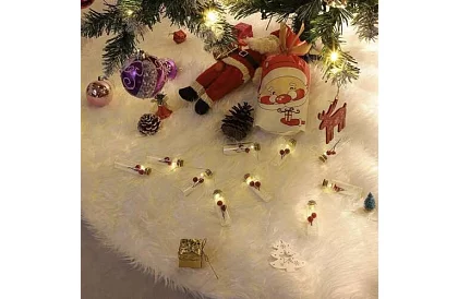 Karácsonyfatalp – 120 cm, fehér szőrme