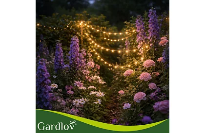 Dekoratív kültéri napenergiás lánc 15 méter – meleg fehér