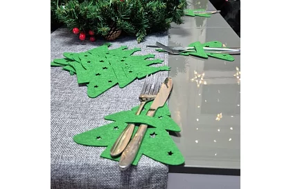 Karácsonyi evőeszköztartó 12 db – fenyőfa