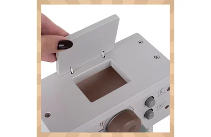 Fából kávéfőző tartozékokkal