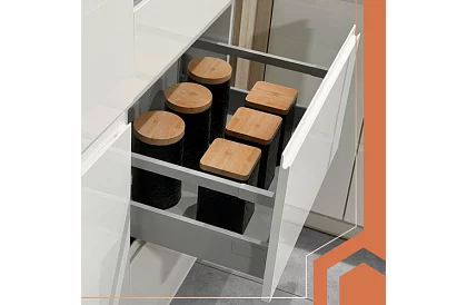 Csúszásgátló szőnyeg fiókokhoz 500 × 50 cm – szürke