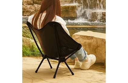 Összecsukható kemping szék 120 kg-ig – fekete