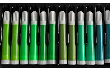 Nagy festő készlet bőröndben 288 db