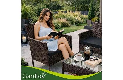 Kerti bútor szett – asztal, kanapé, 2 szék – barna