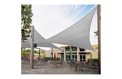 Árnyékoló napernyő háromszög 4 × 4 × 4 m – szürke