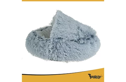 Bolyhos fekhely tetővel 44 × 38 cm